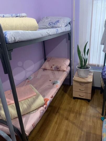 Комната 21 м² в 7-к., 1/17 эт.