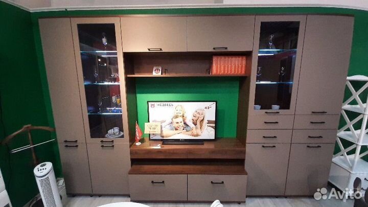 Стенка в гостиную бу