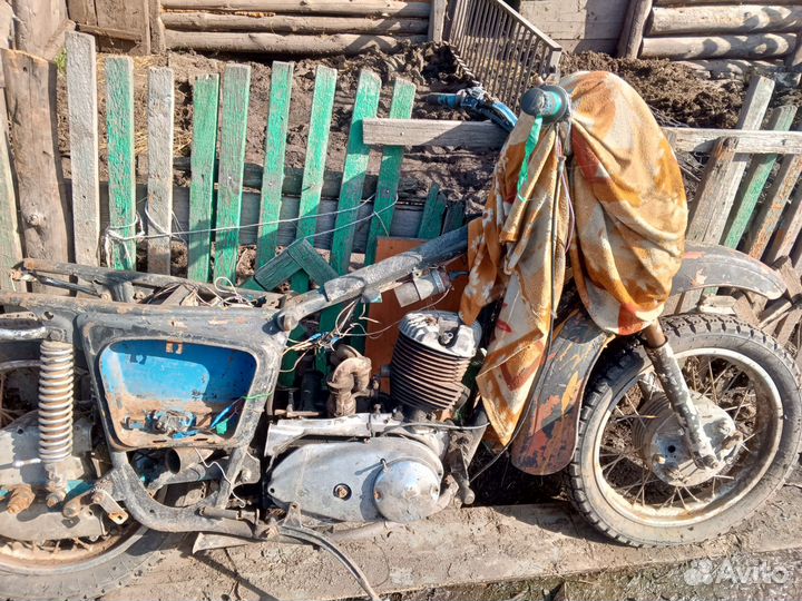 Мотоцикл Днепр, планета