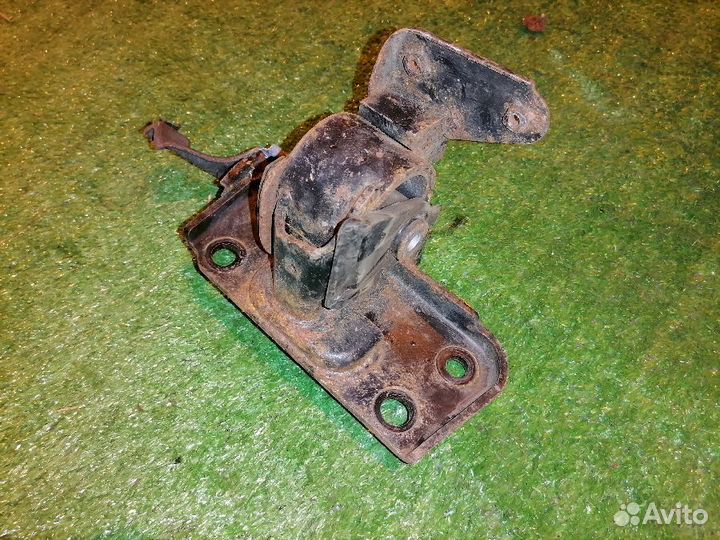 Опора двигателя (подушка двс) левая 12372-31030 To