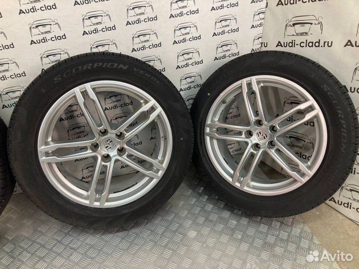 Колёса разноширокие Porsche Macan R19