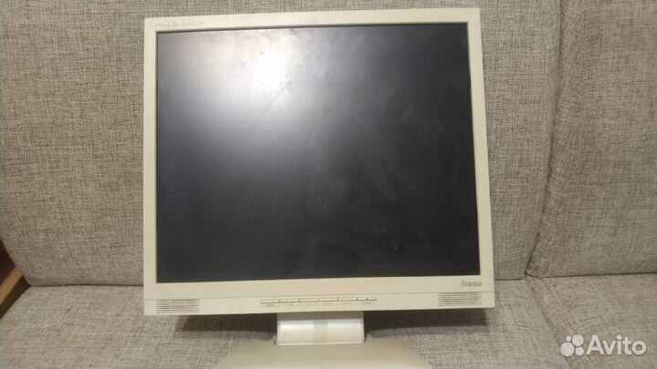 Монитор 17'' Iiyama ProLite E430S