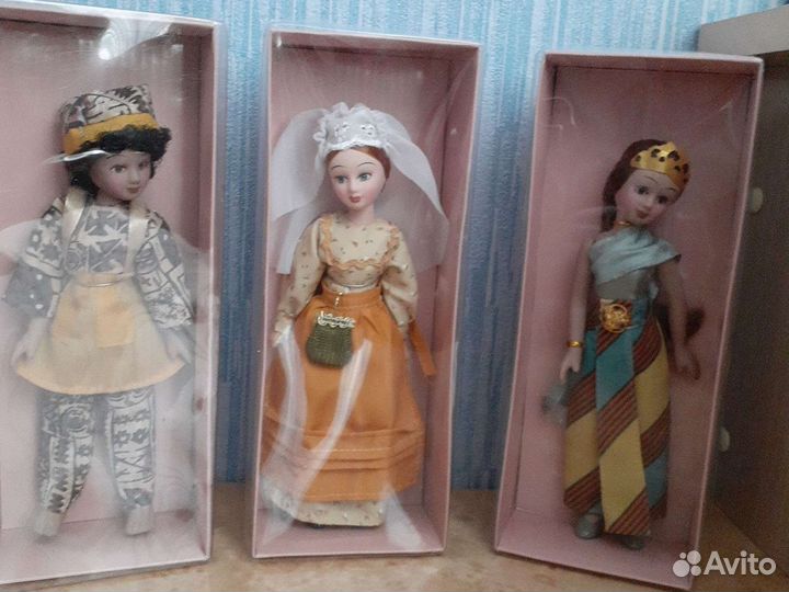 Коллекционная кукла