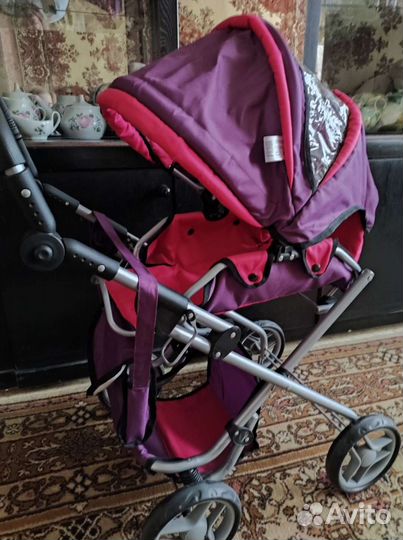 Коляска для кукол