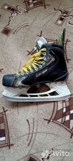 Коньки хоккейные 44 размер бауер