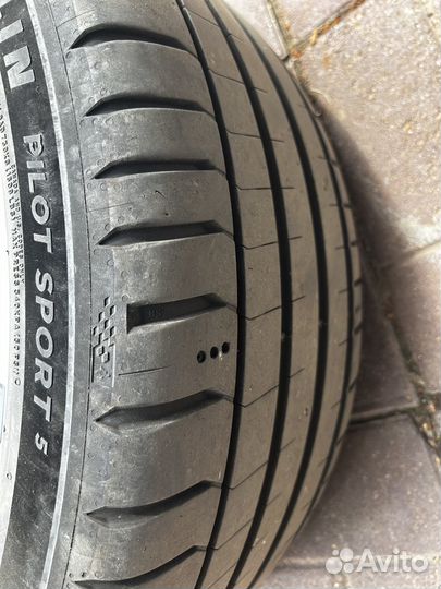 Michelin Pilot Sport 5 225/45 R18 и 245/40 R18