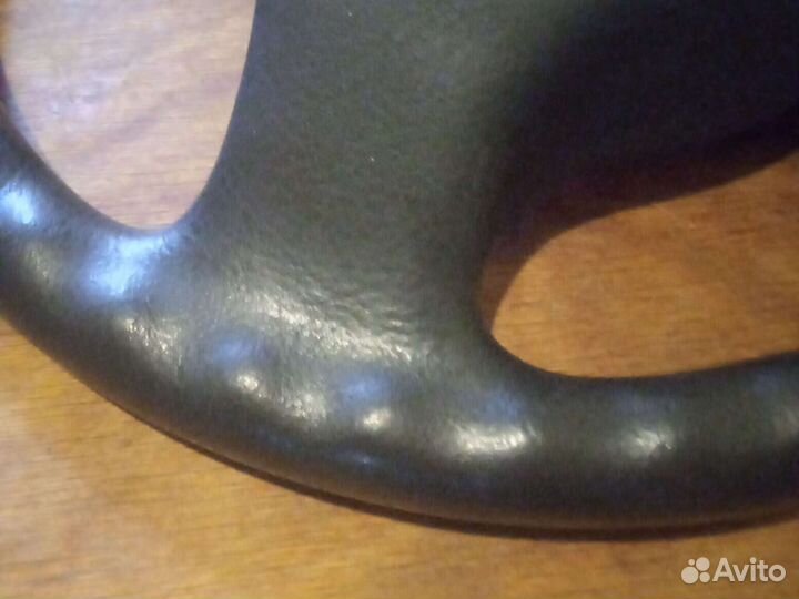 Рулевое колесо Renault Symbol до 2001 года выпуска