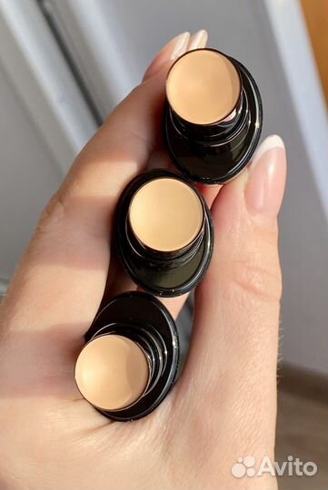 Консилеры marc jacobs accomplice concealer