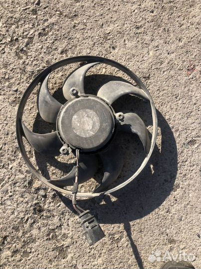 Электро вентилятор кондционера Volkswagen B6