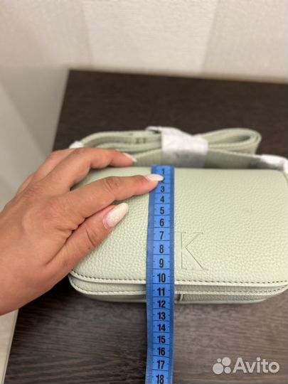 Сумочка crossbody calvin klein