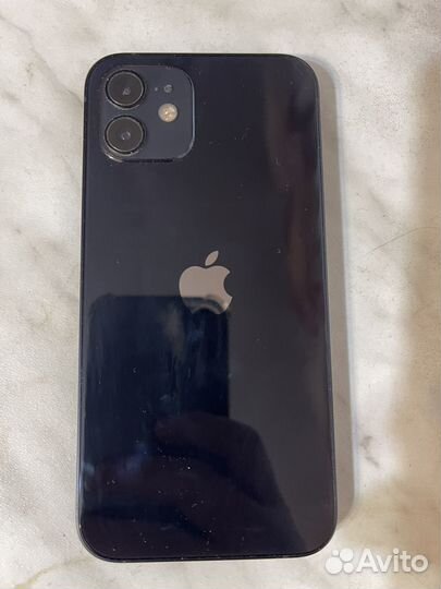 Телефон iPhone