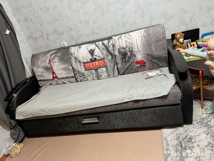 Диван прямой бу