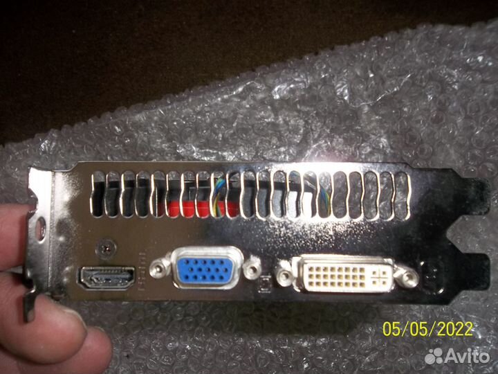 Asus GTX 550TI gddr5 192BIT 1GB