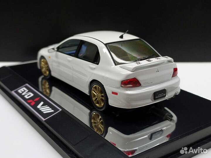 1:43 Mitsubishi Lancer Evo 8