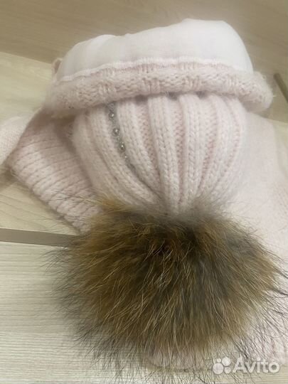 Шапка зимняя для девочки со снудом