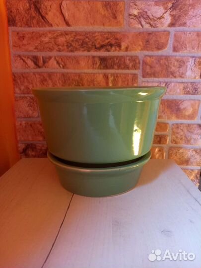 Кашпо для цветов