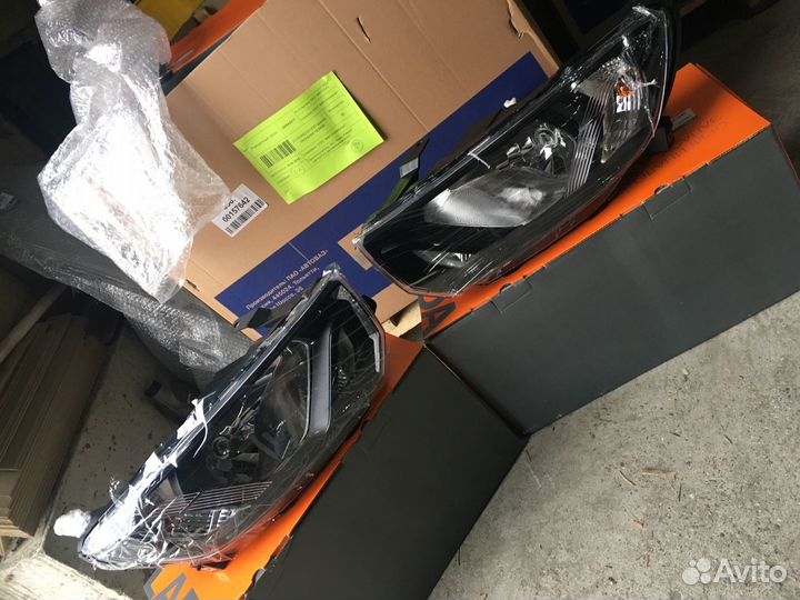 Фара Лада Гранта FL