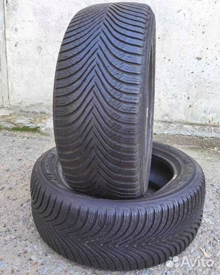 Michelin Alpin 5 215/55 R17 98V