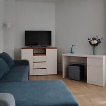 2-к. квартира, 56 м², 5/10 эт.