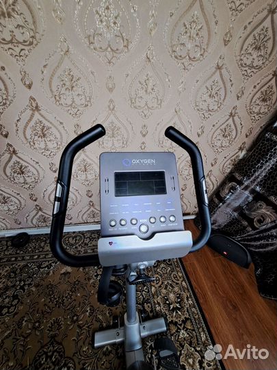 Велотренажер Oxygen nexus guru UB HRC