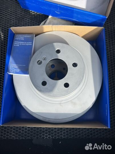 Задние тормозные диски Mercedes