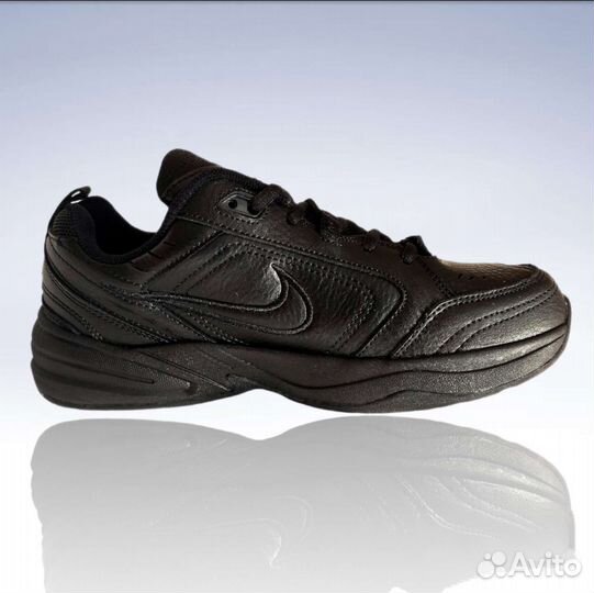 Кроссовки Nike AIR Monarch. Демисезонные. Кожаные