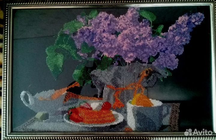 Картина вышитая бисером