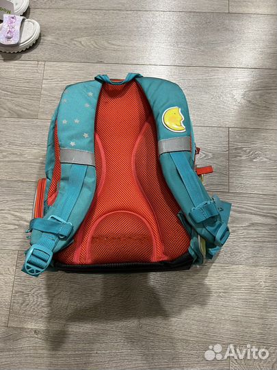 Школьный рюкзак