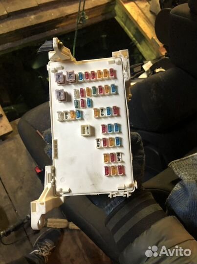 Салонный блок предохранителей Lifan Solano 620