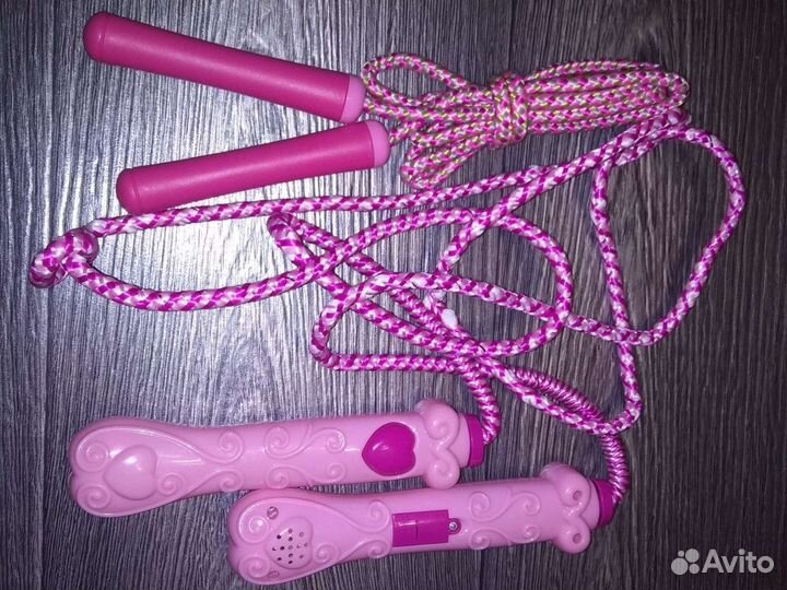 Скакалка музыкальная/Игрушка со звуковым эффектом