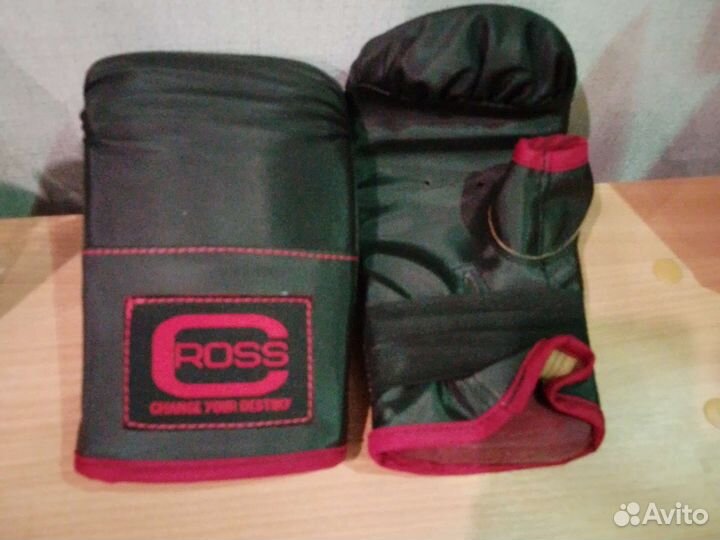 Боксерские перчатки для груши