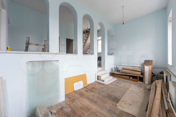 Коттедж 217 м² на участке 10 сот.