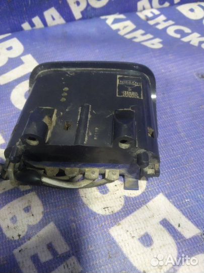 Кнопка открывания багажника Nissan Cefiro A32