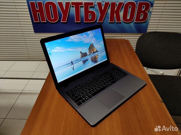 Ноутбук игровой Asus бу / Full HD / Mx 130 / ssd