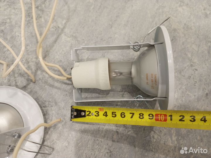 Точечный светильник потолочный встраиваемый