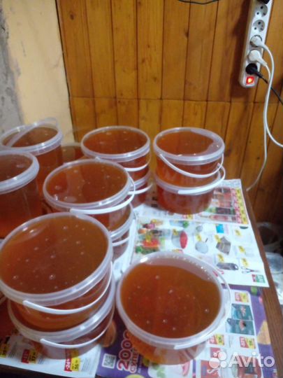 Свежий мёд с личной пасеки