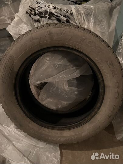 Pirelli Ice Zero 205/60 R16