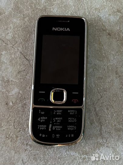 Телефон Nokia 2700 classic