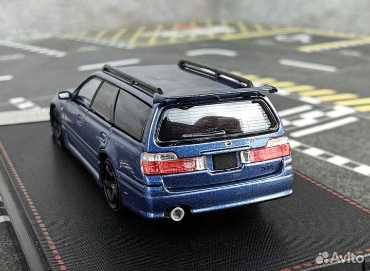 Модель 1:64 Stagea R34 street weapon