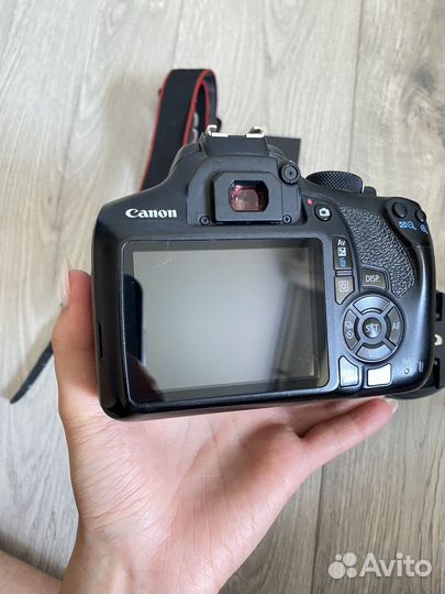 Зеркальный фотоаппарат canon 1300d