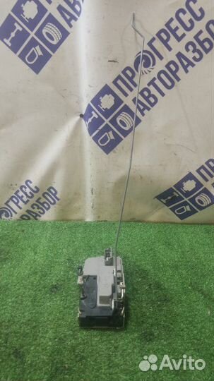 Замок двери передний правый Peugeot 206 хэтчбек