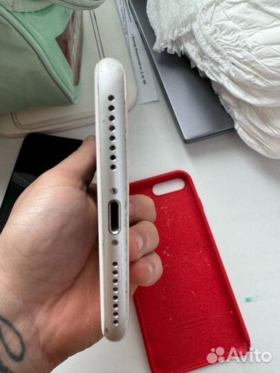 iPhone 8 Plus, 64 ГБ