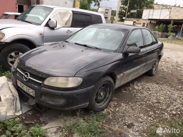 Капот Опель омега б