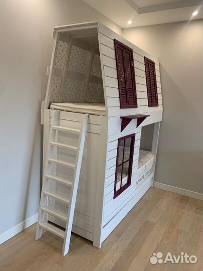 Детская двухярусная кровать домик бу