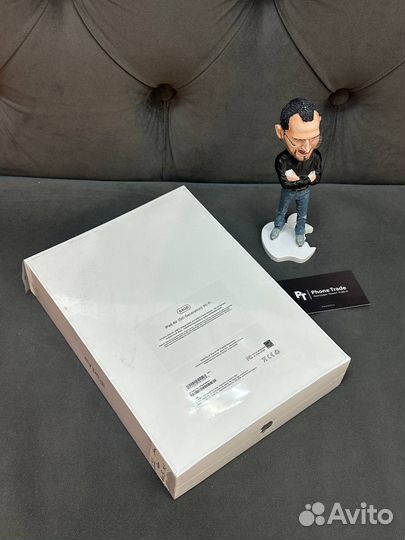 iPad Air (5th Generation) Wi-Fi 64gb space gray