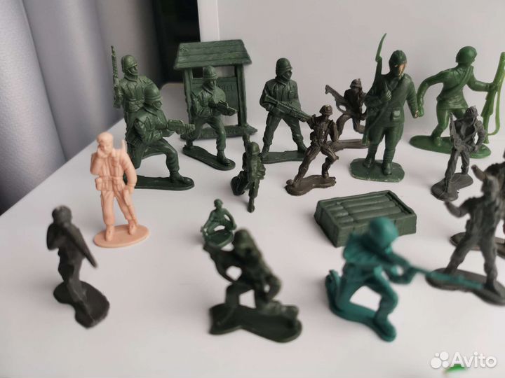 Солдатики пластмассовые СССР