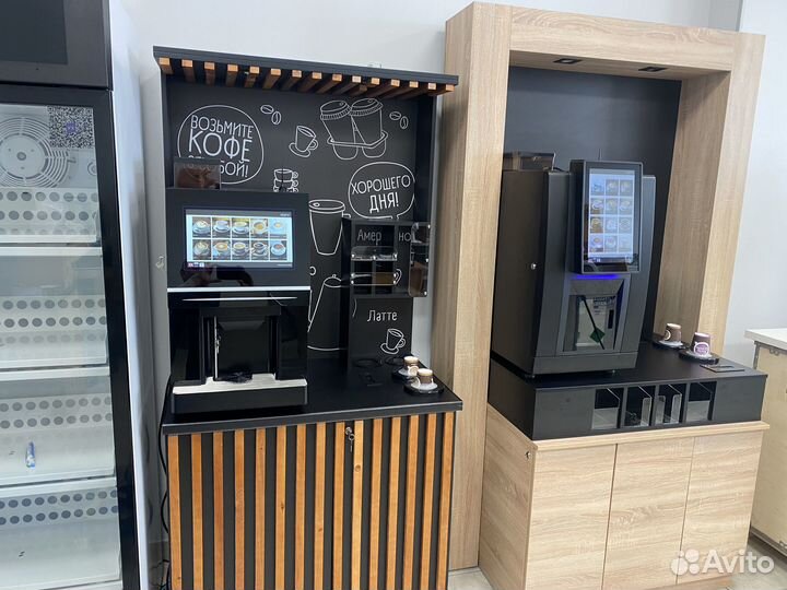 Профессиональная кофемашина для кофейни Jetinno