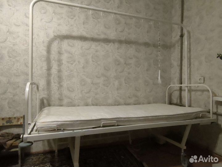 Многофункциональная кровать для лежачих больных