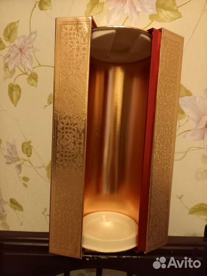 Коробка подарочная