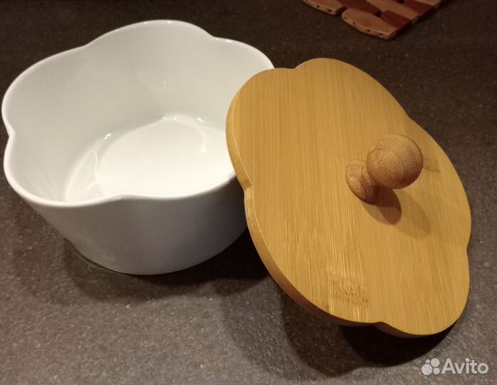 Конфетница, ваза для печенья с крышкой